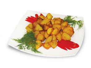 Картофель запеченный дольками